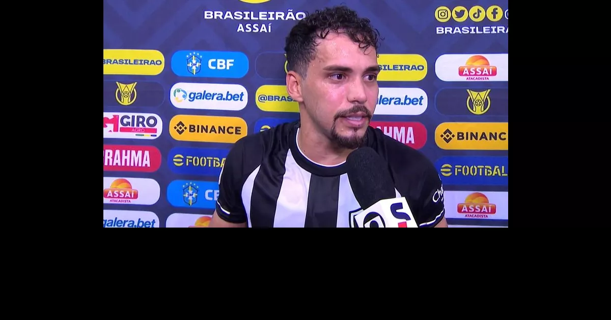 Destaque no Botafogo, Eduardo reclama da arbitragem no Nilton Santos