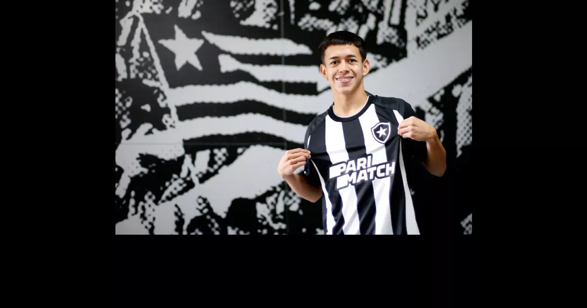 Botafogo anuncia oficialmente o meia paraguaio Matías Segovia