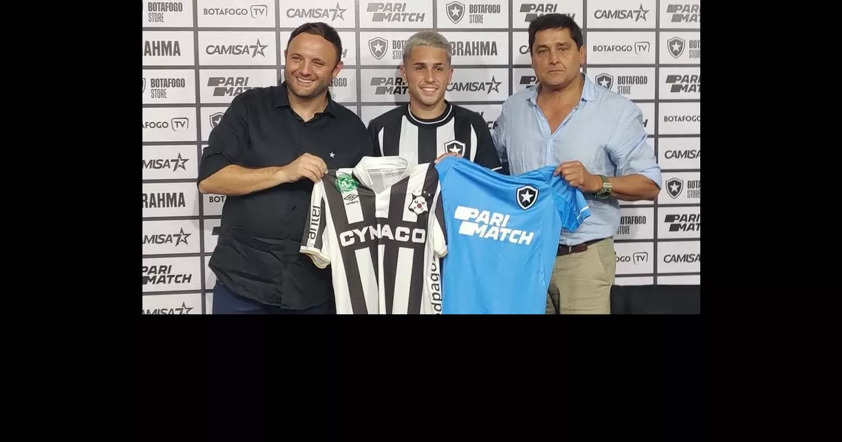 Diego Hernandez está animado no Botafogo; veja informações sobre o uruguaio