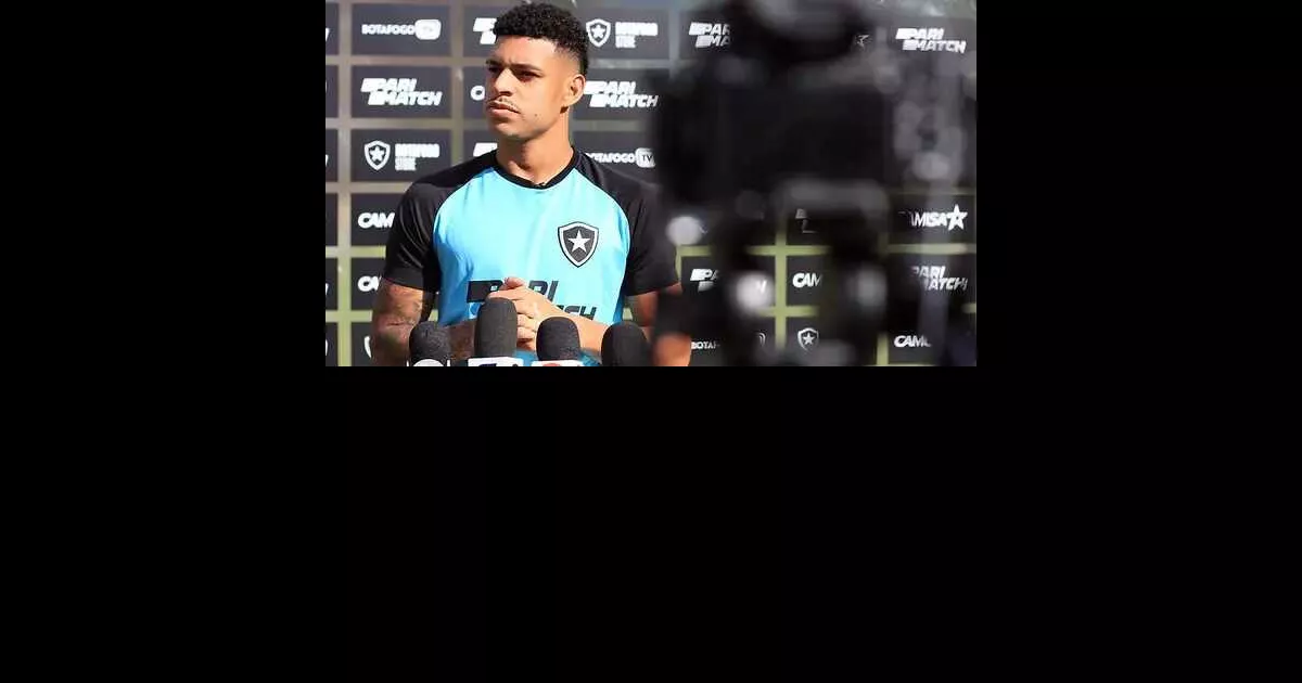Confira entrevista com Luis Henrique, que pode permanecer no Botafogo