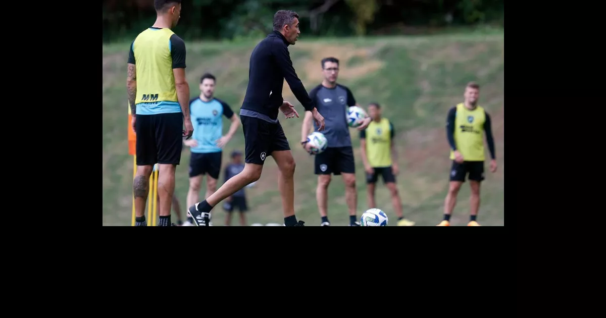 Botafogo empresta Luis Segovia, Bruno Lage comanda primeiro treino; veja noticias do Botafogo desta segunda-feira (17)