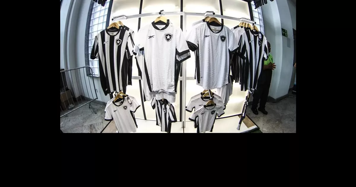 Quiosque Botafogo Store irá funcionar no sábado, durante o treino no Nilton Santos