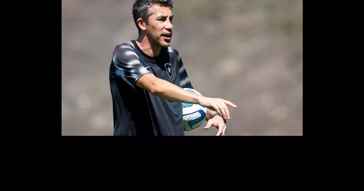 E Bruno Lage? Veja bastidores da insatisfação do treinador do Botafogo