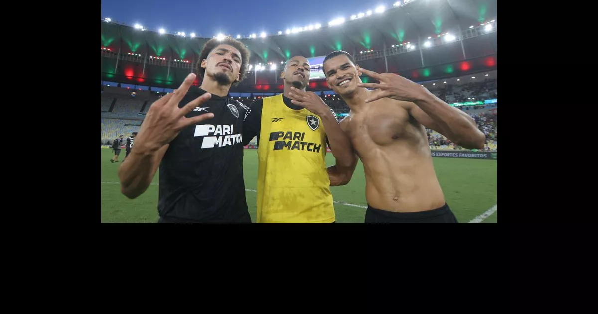 Opiniões dos Comentaristas sobre o Momento Vivido pelo Botafogo, Líder do Brasileirão 2023