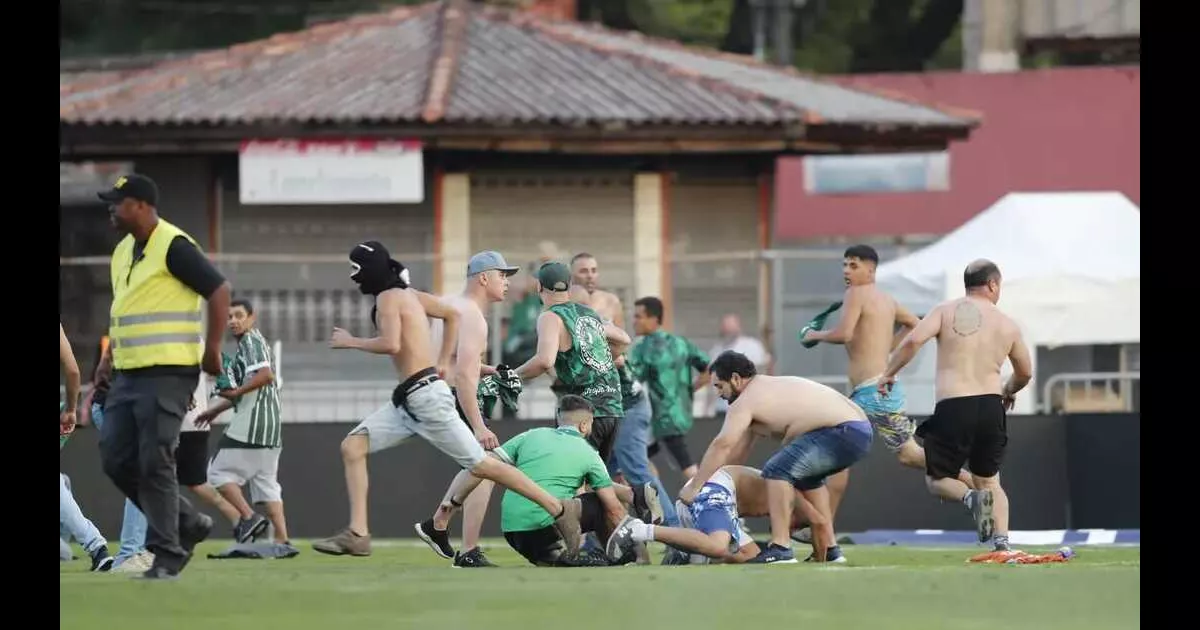 Coritiba e Cruzeiro são punidos; Veja o que isso influencia nos jogos contra Botafogo