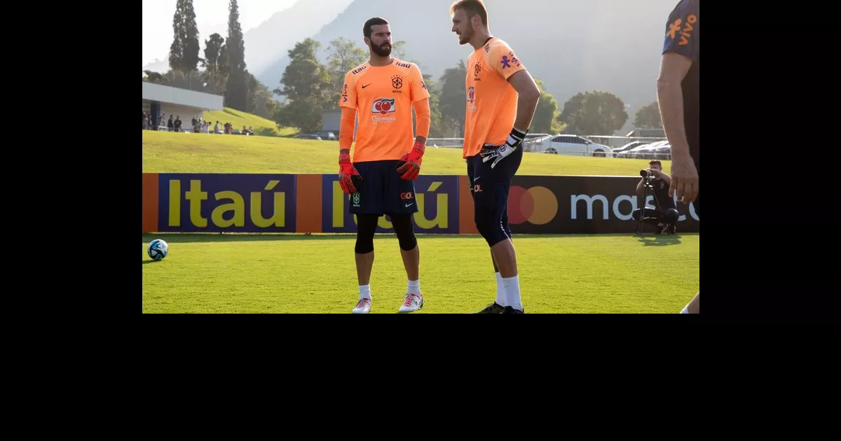 Derrota do Brasil na Eliminatória: Goleiro Lucas Perri fica no Banco e Alisson é Titular