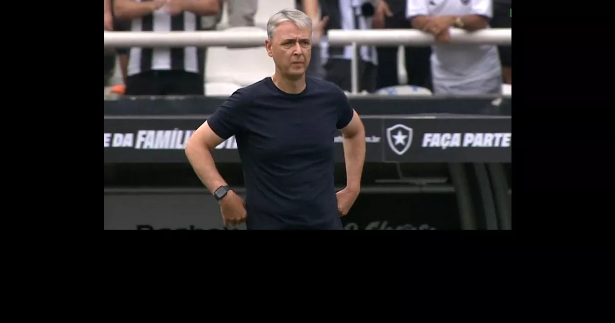 Tiago Nunes Agradece o Apoio dos Torcedores Após Empate do Botafogo