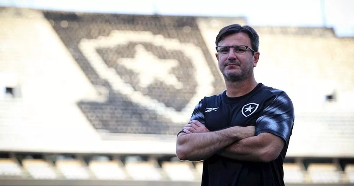 Botafogo Fortalece Base com Chegada de Luiz Fernando Novack