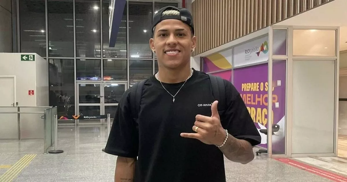 Matheus Martins Desembarca no Rio: Conheça os Detalhes da Contratação do Botafogo