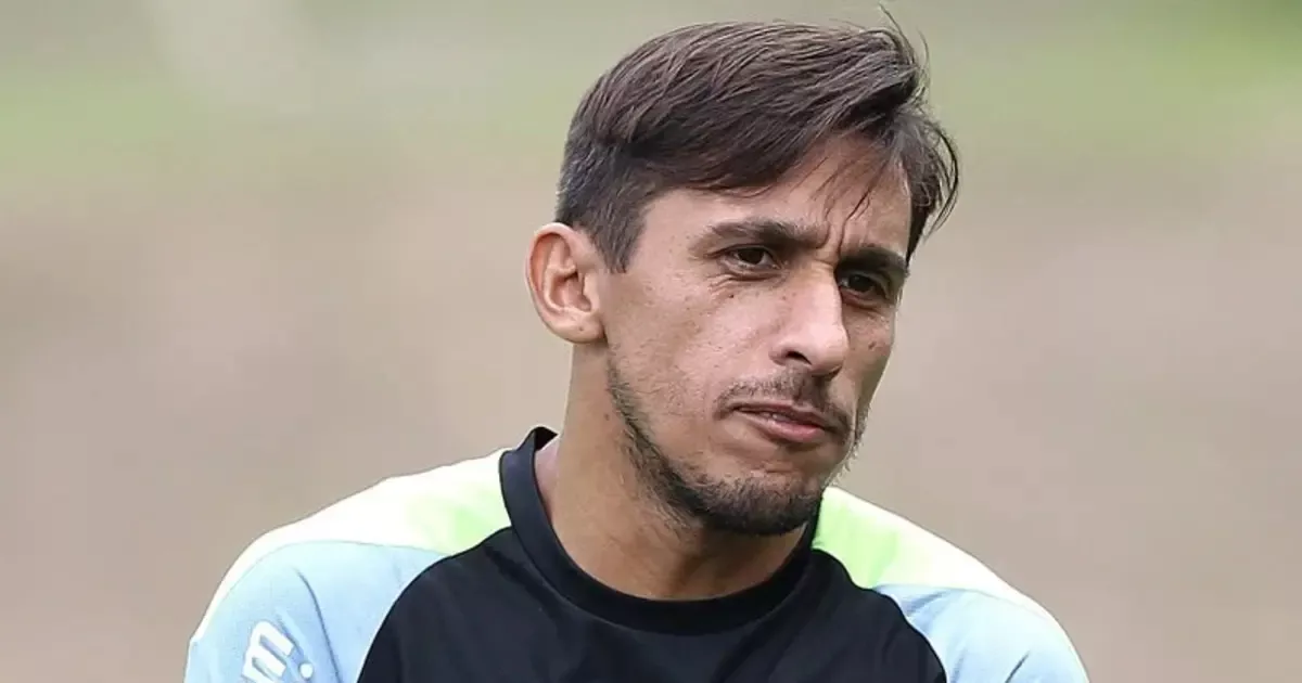 Damián Suárez não viaja para Salvador; Rumores de ida ao Peñarol ganham força