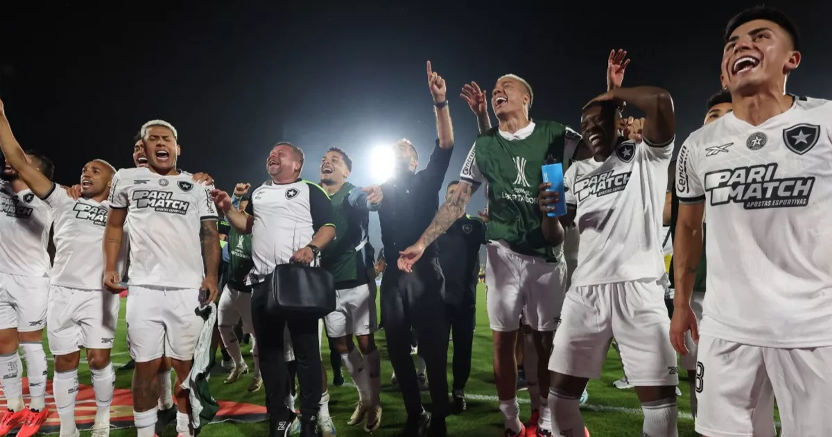 Botafogo Histórico: Uma Jornada Inédita rumo à Glória Eterna!