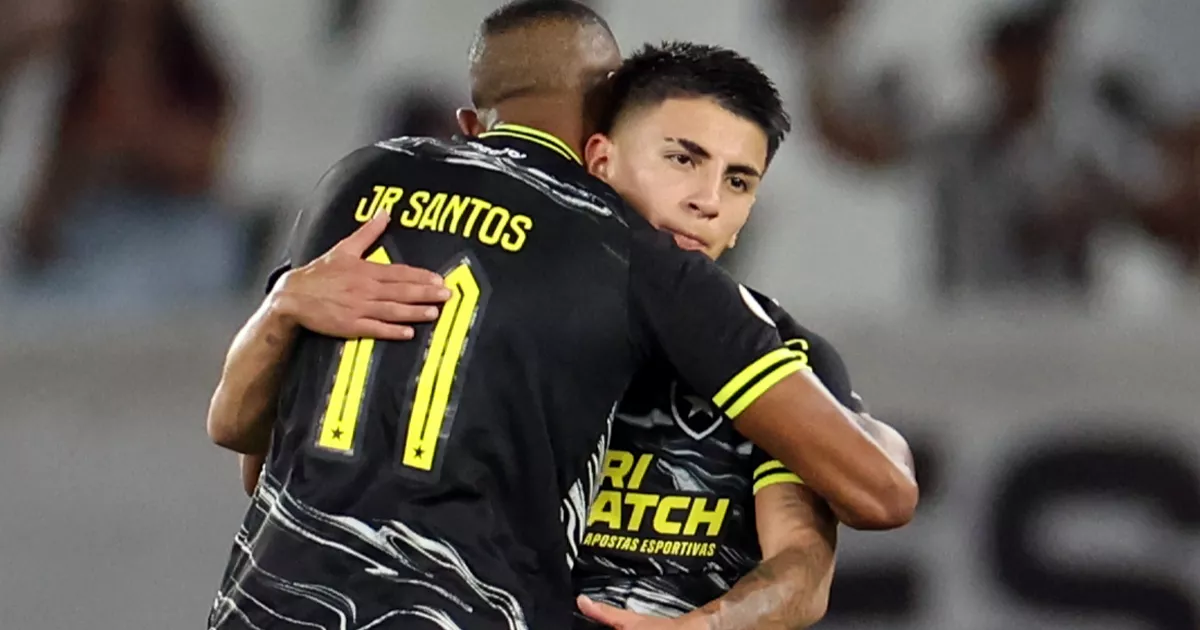 Júnior Santos: O Raio que Ilumina o Botafogo e Sonha com um Time Estrelado