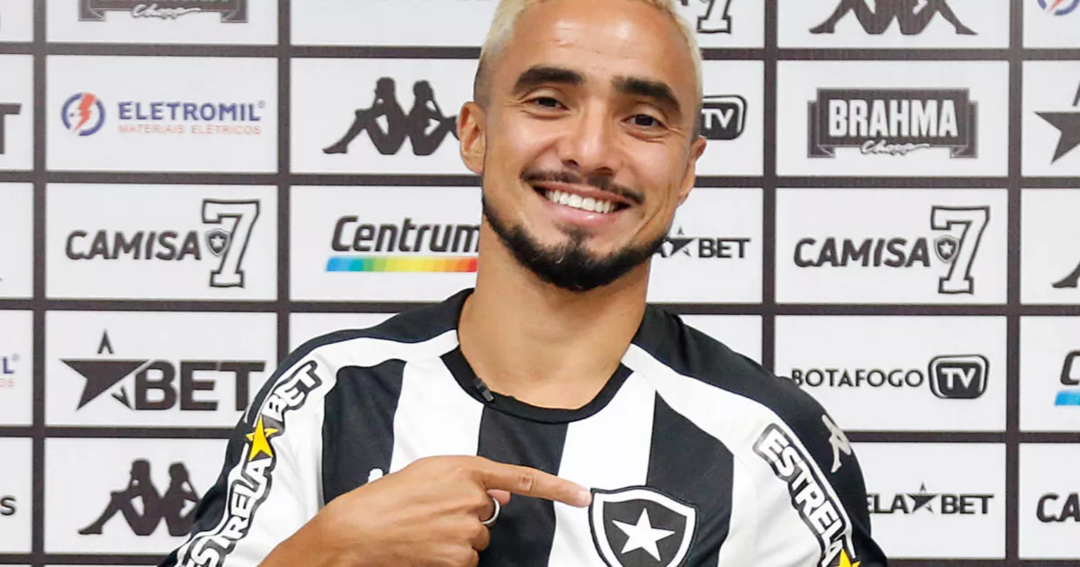 Rafael Defende Jogadores do Botafogo e Critica Nota Oficial sobre Premiações